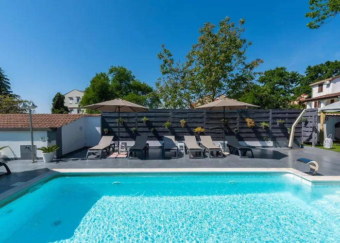 In With Terrace, Air Conditioning, Wifi, Washing Machine Poreč