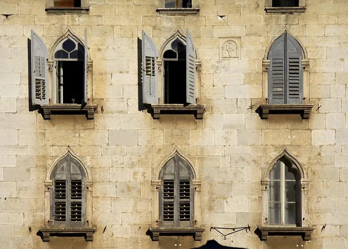 Lejlighed In With Terrace, Air Conditioning, Wifi, Washing Machine Poreč