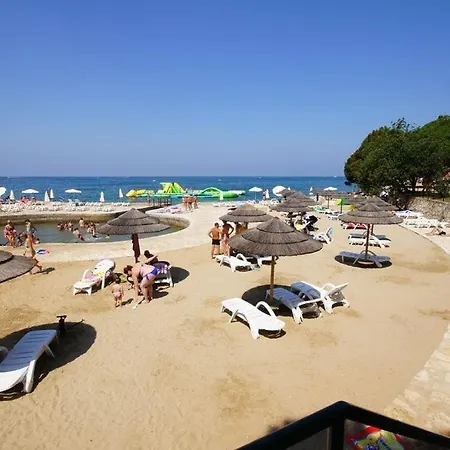 In With Terrace, Air Conditioning, Wifi, Washing Machine *