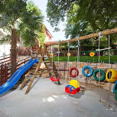 In With Terrace, Air Conditioning, Wifi, Washing Machine Poreč