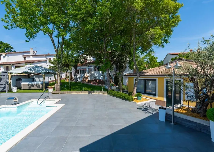 In With Terrace, Air Conditioning, Wifi, Washing Machine Apartmán Poreč