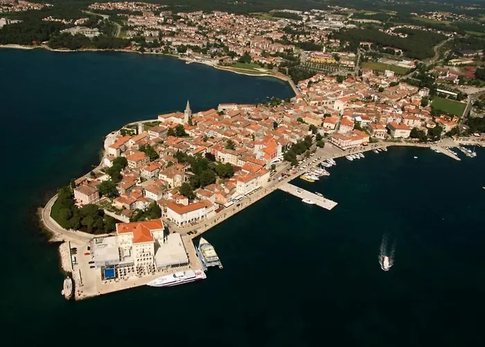 Apartmán In With Terrace, Air Conditioning, Wifi, Washing Machine Poreč