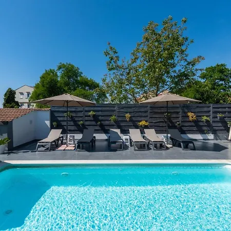 In With Terrace, Air Conditioning, Wifi, Washing Machine Poreč