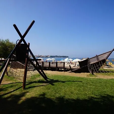 Lejlighed In With Terrace, Air Conditioning, Wifi, Washing Machine *