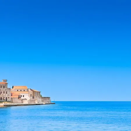 In With Terrace, Air Conditioning, Wifi, Washing Machine Lejlighed *